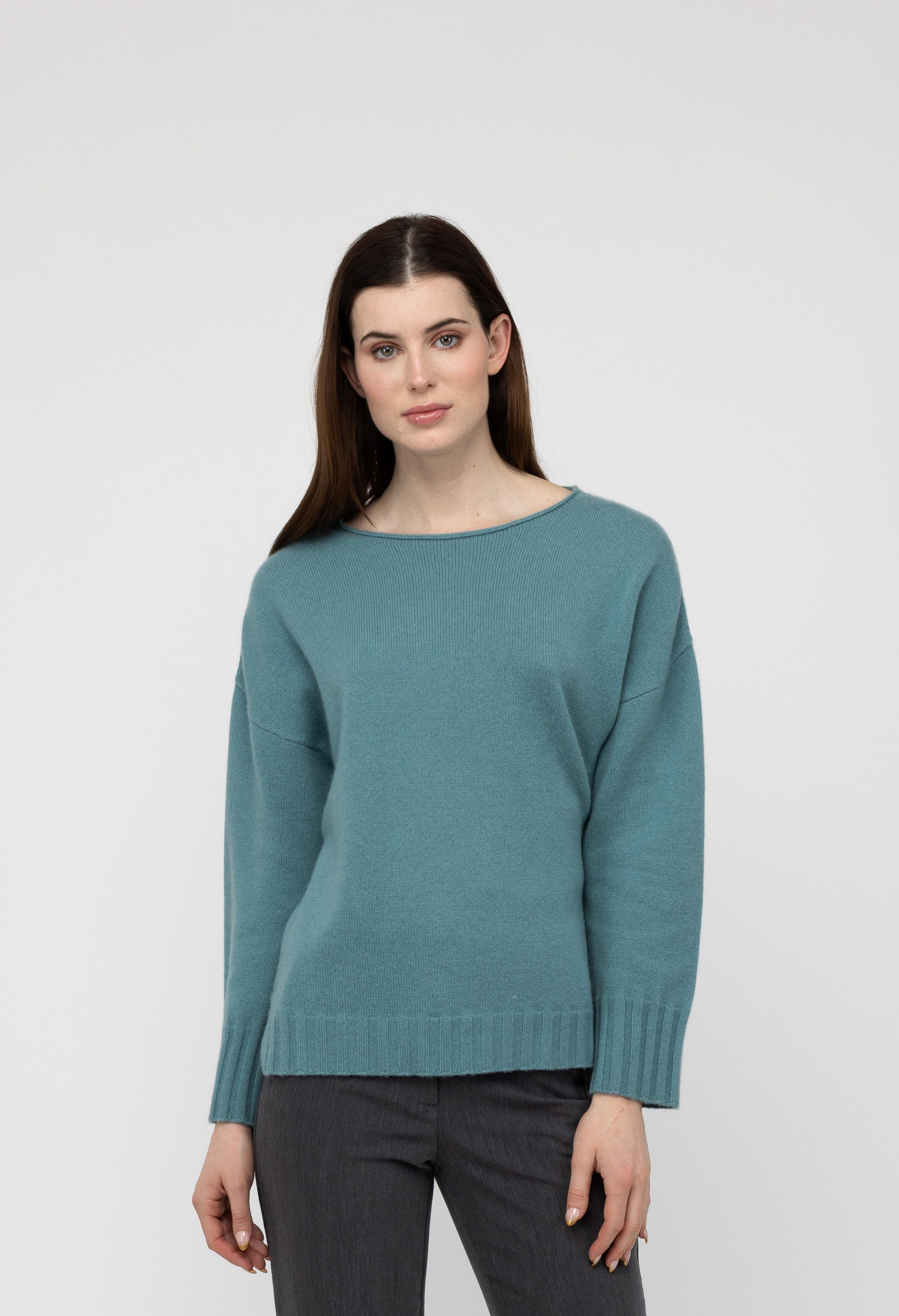 Van Kukil Cashmere Relaxed Crew Neck Jumper