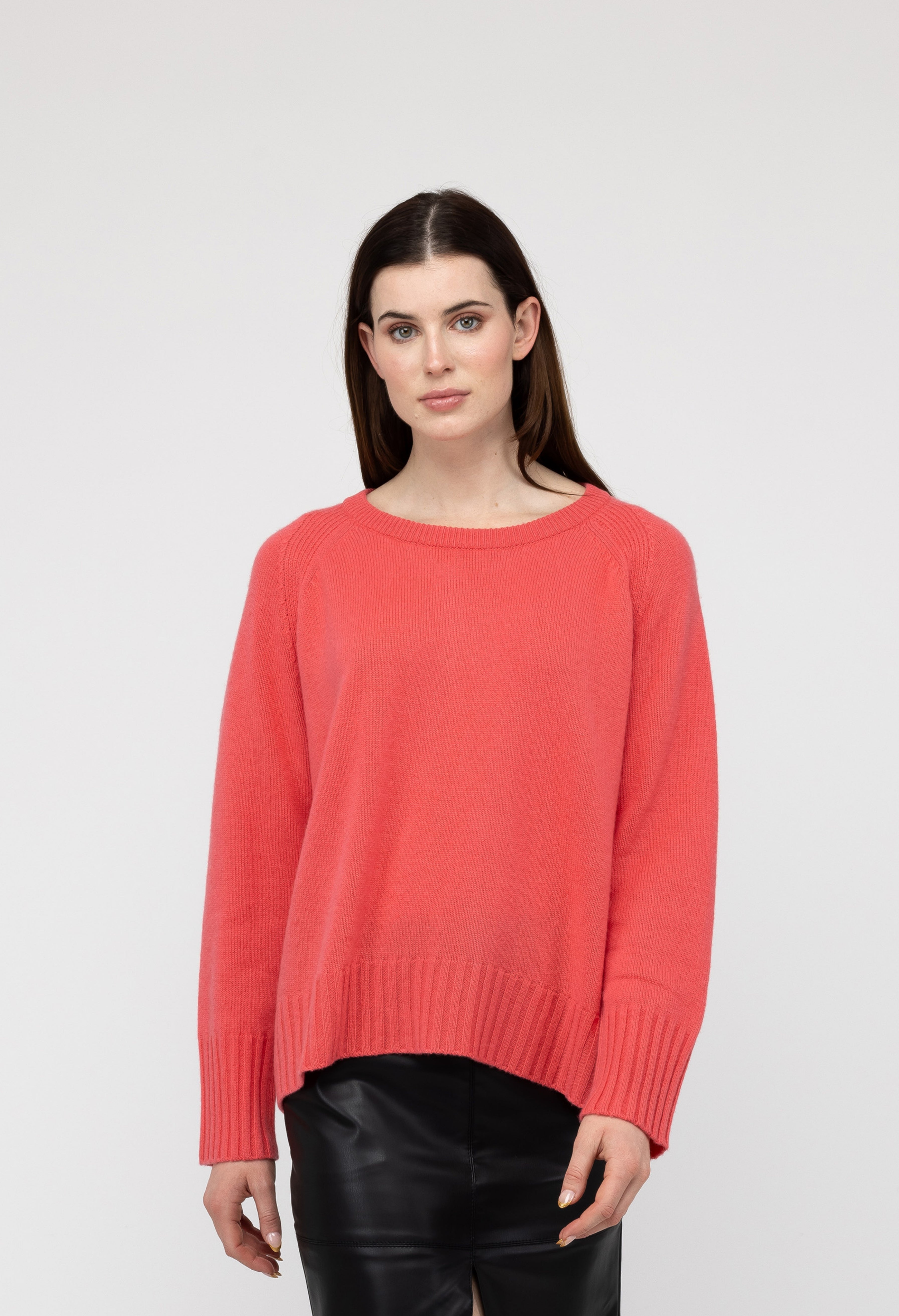 Van Kukil Cashmere Raglan Sleeve Jumper