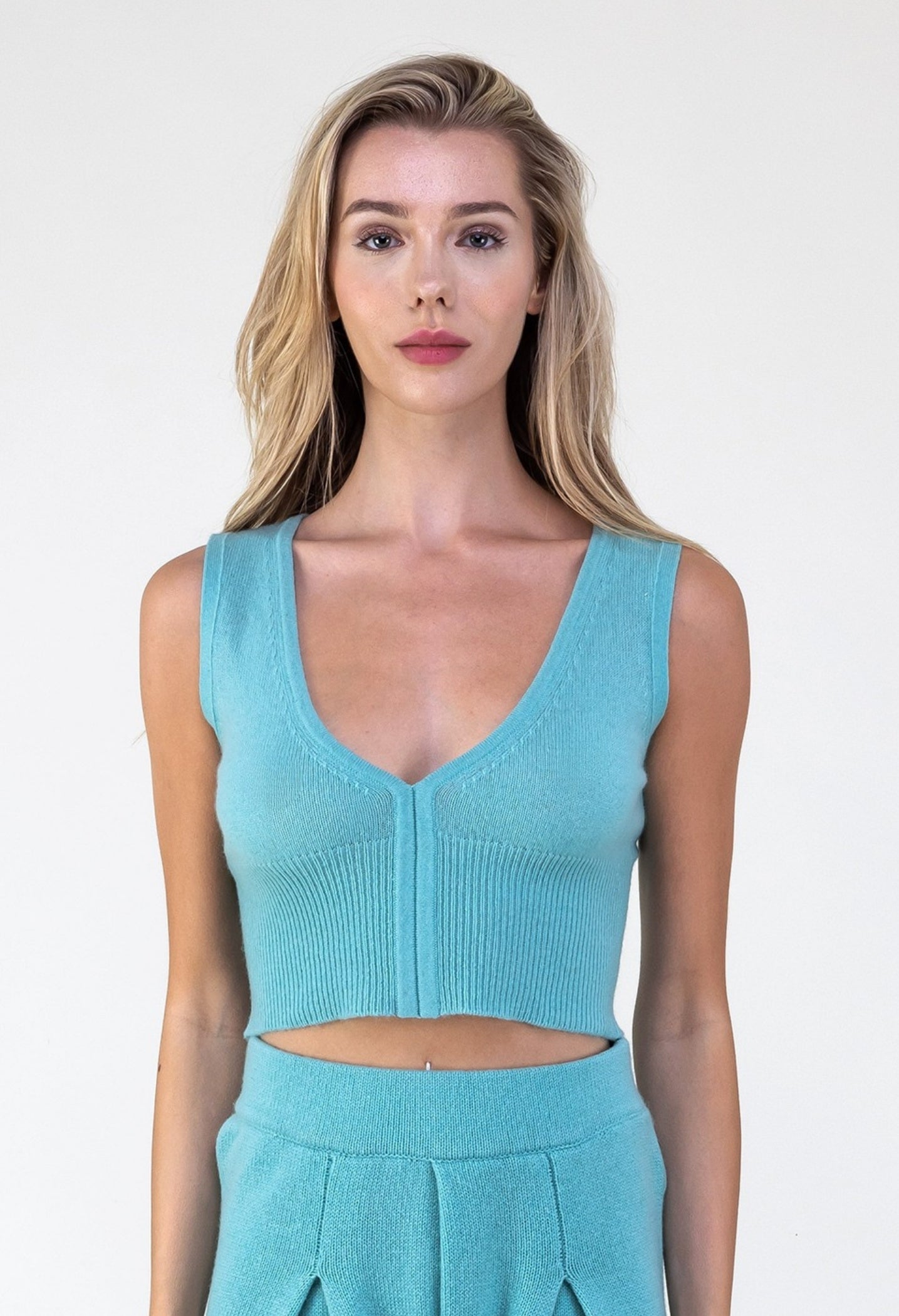 Van Kukil Cashmere Cropped Tank Top